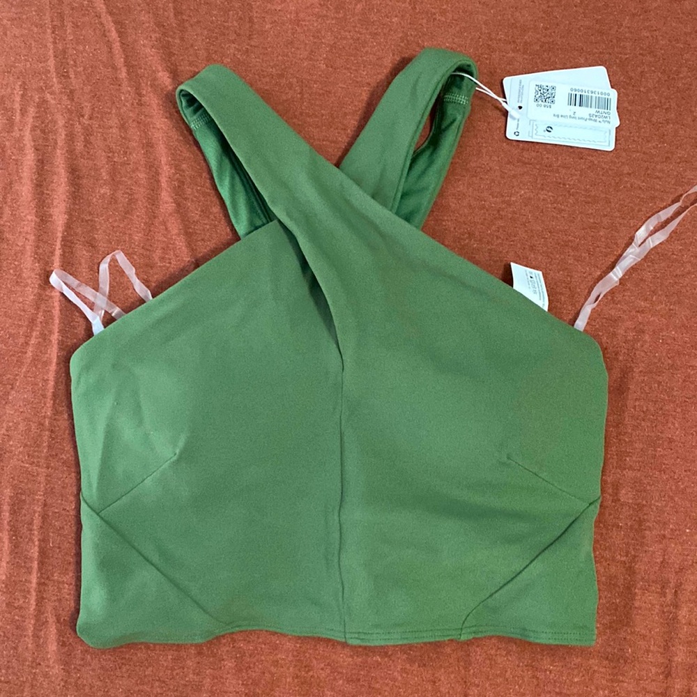 Preowned lulu sports bra